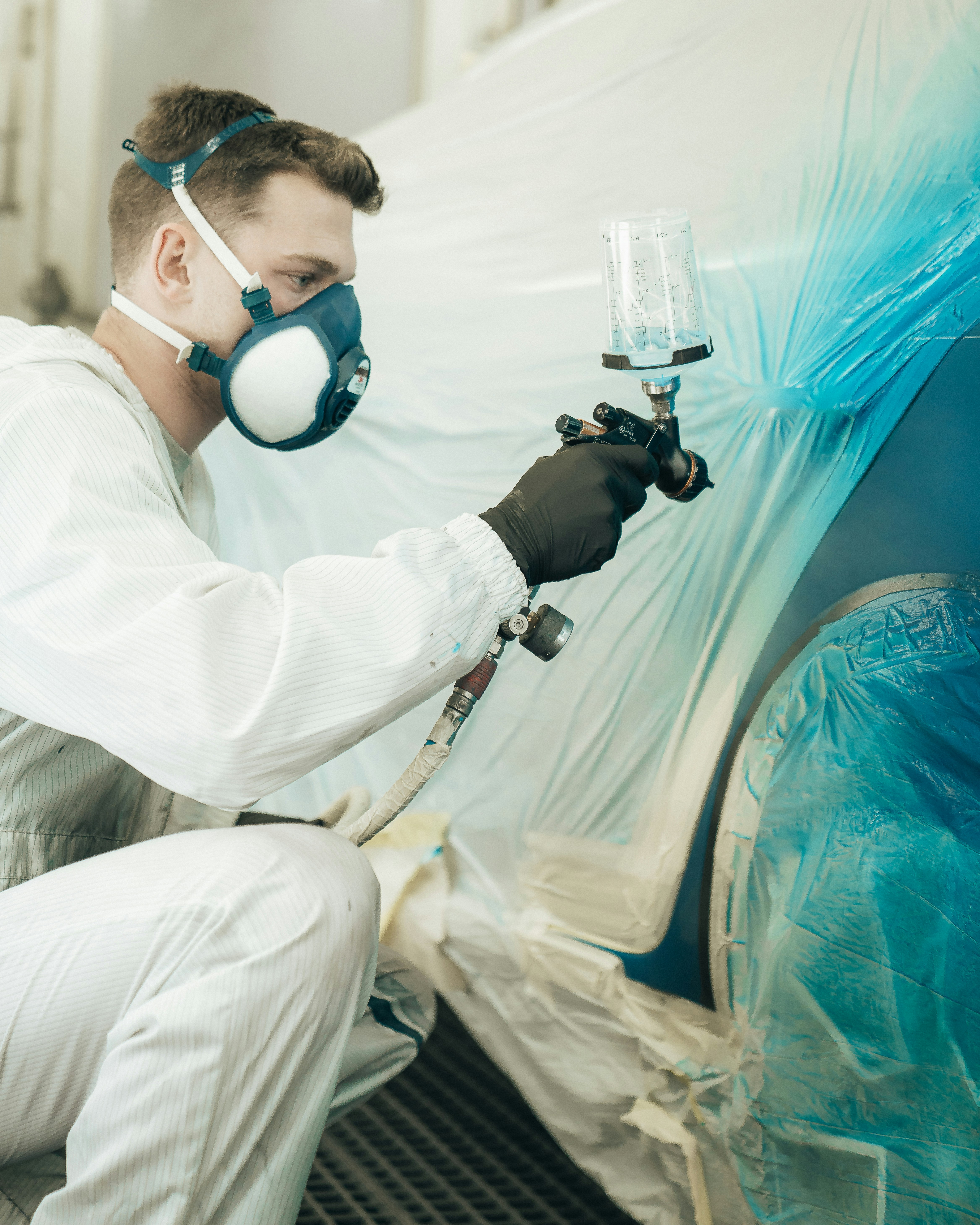 Pinturas, barnices y material profesional